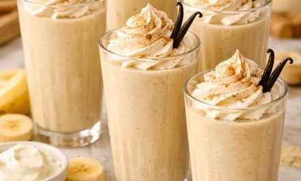 10 High-Protein Vanilla Smoothies That Actually Taste Like a Milkshake