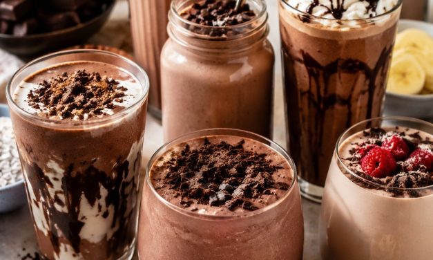 7 Morning Chocolate Protein Powder Recipes That Taste Like Dessert